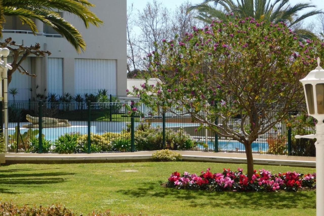 "T2 "Antibes Les Pins 3" Air Conditionned Sea View With Parking And Pool" Lägenhet Exteriör bild