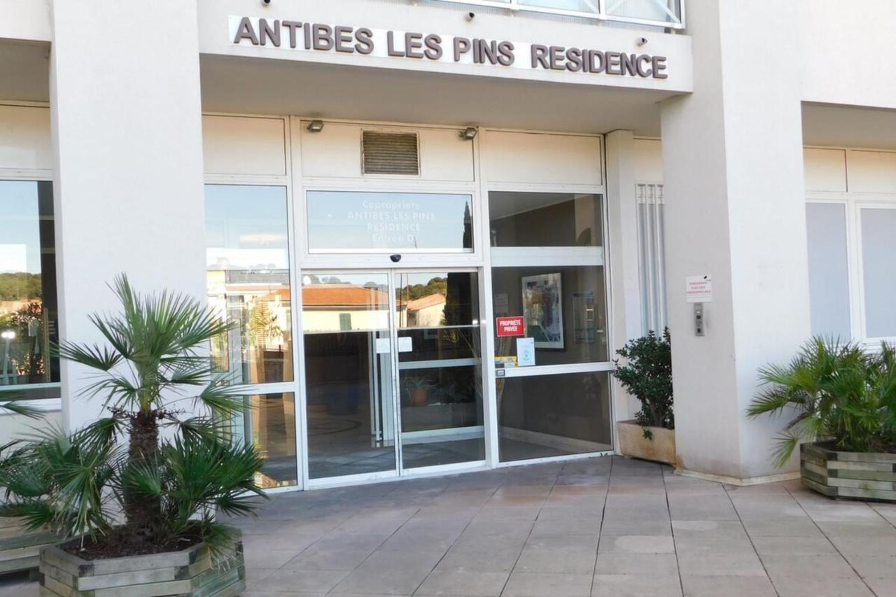 "T2 "Antibes Les Pins 3" Air Conditionned Sea View With Parking And Pool" Lägenhet Exteriör bild